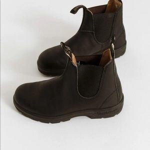 Blundstone boots 550